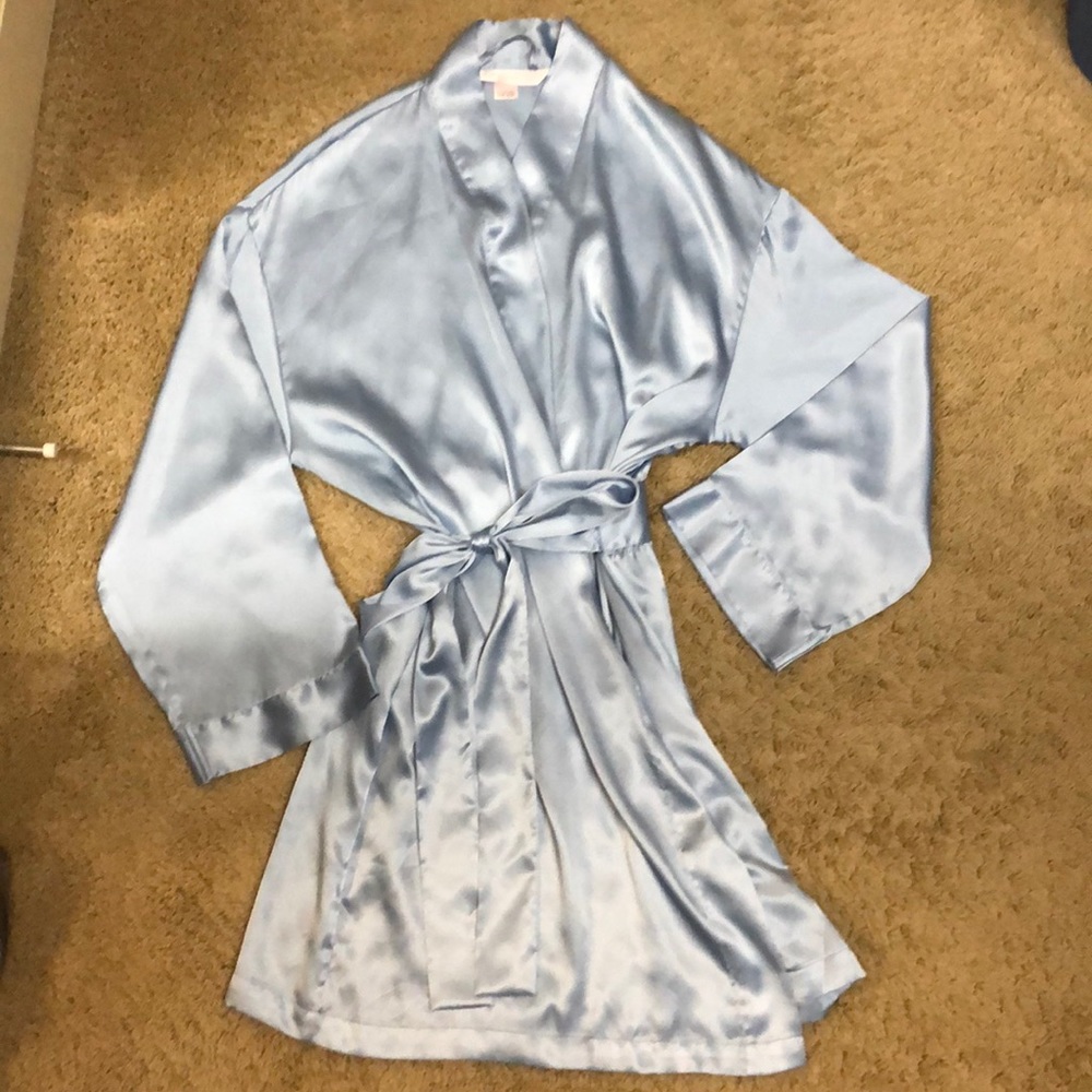 Victoria’s Secret Satin Style Lingerie Robe